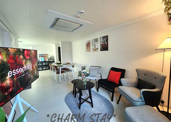 Charm Stay In Seoul, 3R2B, Arex, Digitalmediacitystation 3Minutes, Hongdae