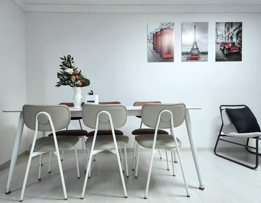 Charm In Seoul, 3r2b, Arex, Digitalmediacitystation 3minutes, Hongdae Apartment Seoul